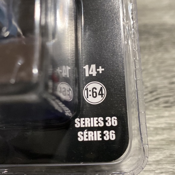 GreenLight | Gone in 60 Seconds: 1995 Jeep Cherokee - 1:64 Scale Die-Cast - Picture 6 of 11